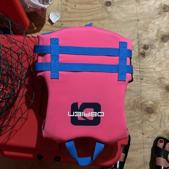O’Brien neoprene life jacket 30-50 lbs